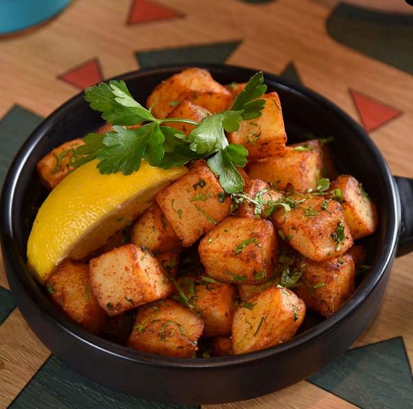 بطاطا بالكزبرة والثوم