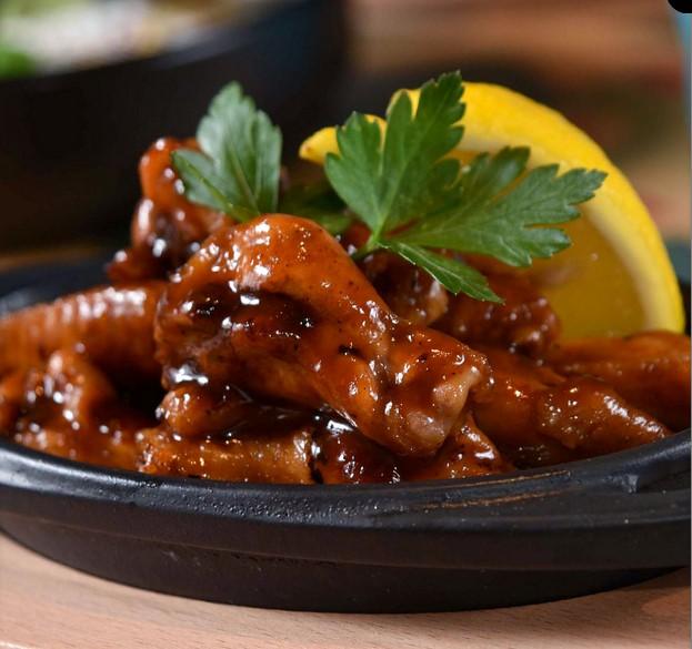 أجنحة الدجاج بصوص الباربيكيو