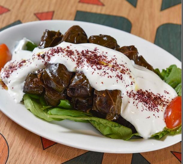 ورق عنب باللبن